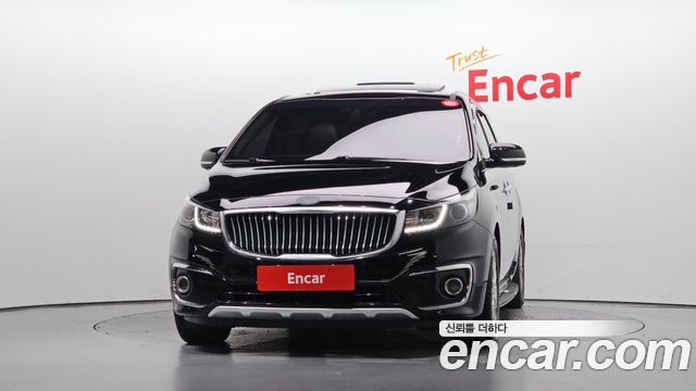 Kia Canival 2018 — photo 3