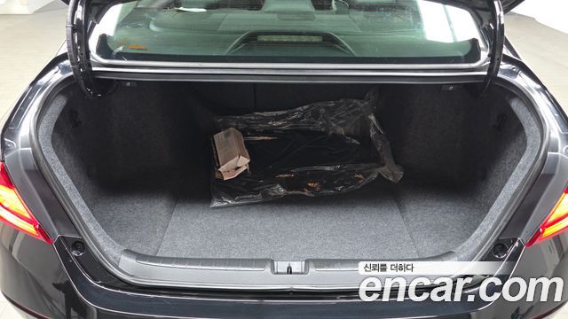 Honda Accord 2018 — photo 23