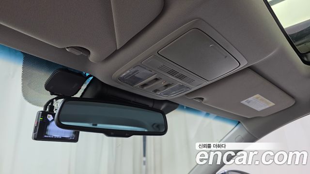Honda Accord 2018 — photo 24