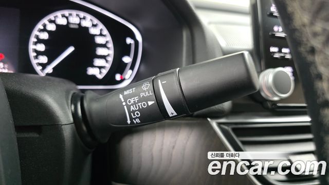 Honda Accord 2018 — photo 25