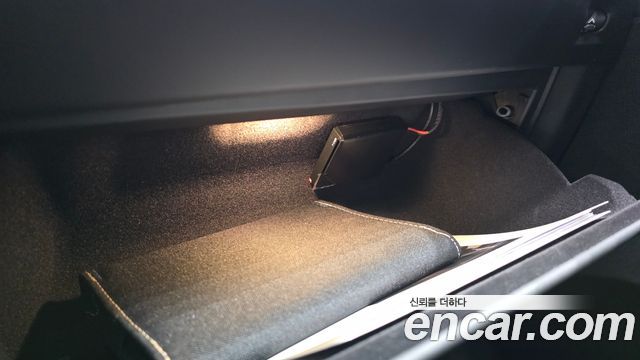 BMW 5-Series 2025 — photo 31