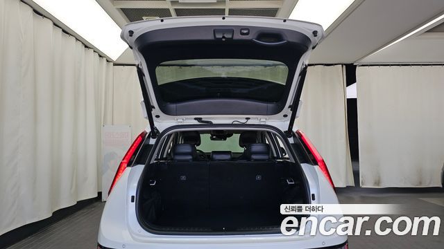 Kia Niro 2022 — photo 26