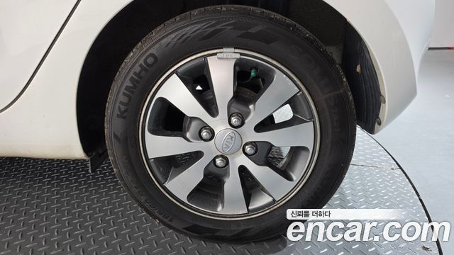 Kia morning 2015 — photo 7