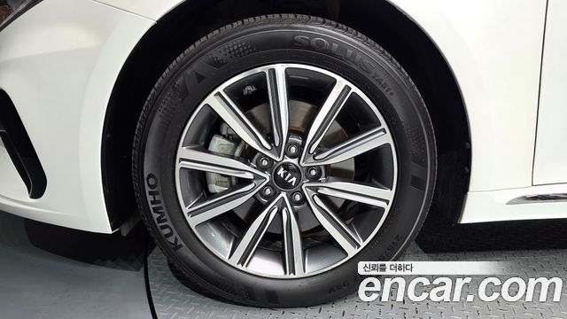Kia K5 2019 — photo 5
