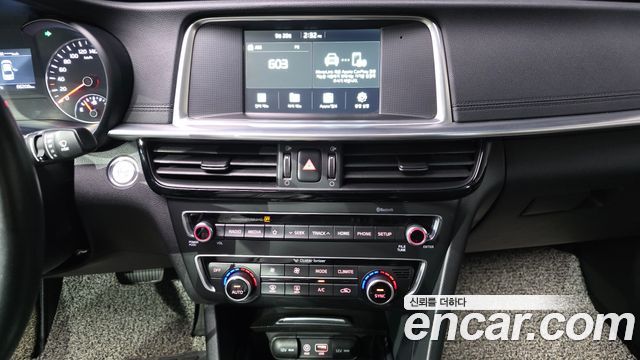 Kia K5 2019 — photo 20