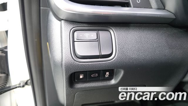 Kia K5 2019 — photo 26