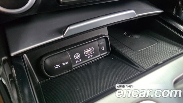 Kia Stinger 2020 — photo 28