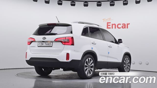 Kia Sorento 2014 — photo 2