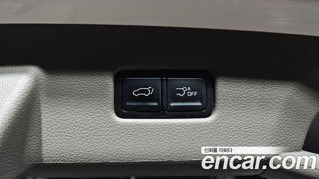 Kia Canival 2021 — photo 22