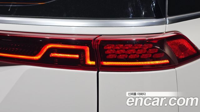 Kia Canival 2021 — photo 9