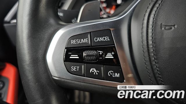 BMW 1-Series 2021 — photo 28