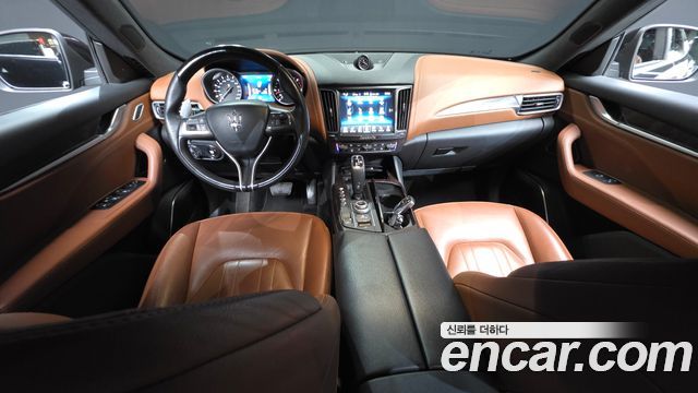 Maserati Levante 2019 — photo 10