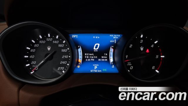 Maserati Levante 2019 — photo 11
