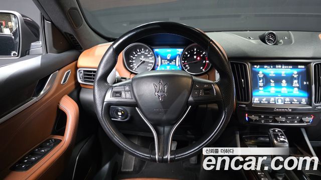 Maserati Levante 2019 — photo 19