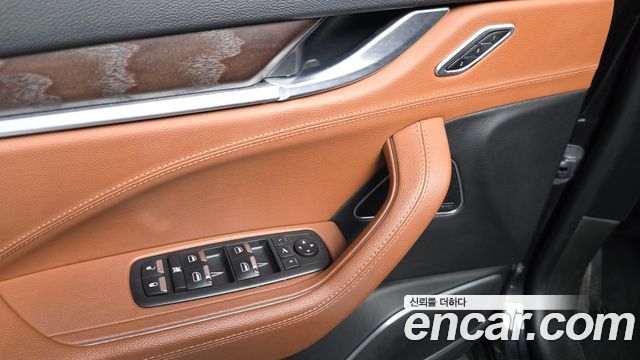 Maserati Levante 2019 — photo 32