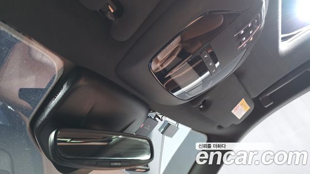 Maserati Levante 2019 — photo 33