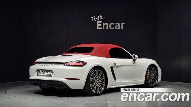 Porsche 718 2019 — photo 2