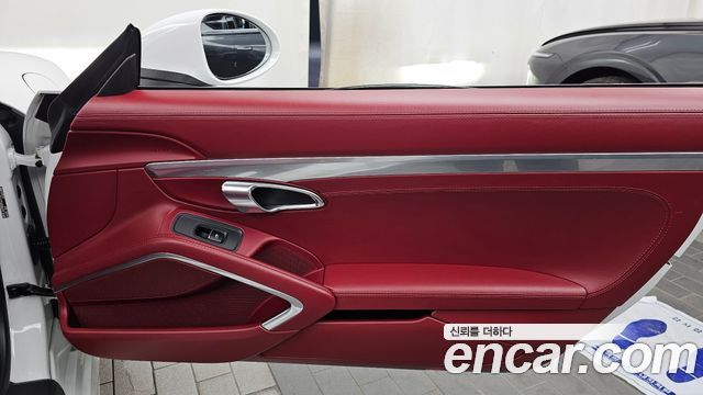 Porsche 718 2019 — photo 15