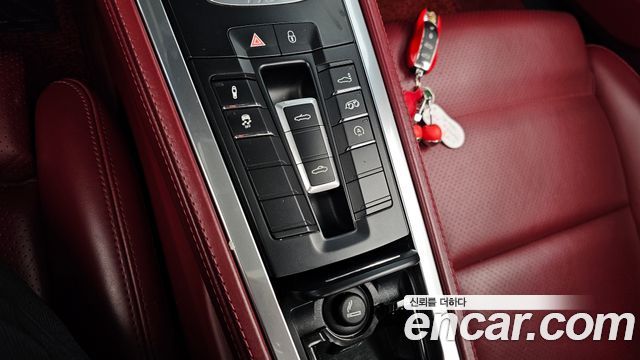 Porsche 718 2019 — photo 31