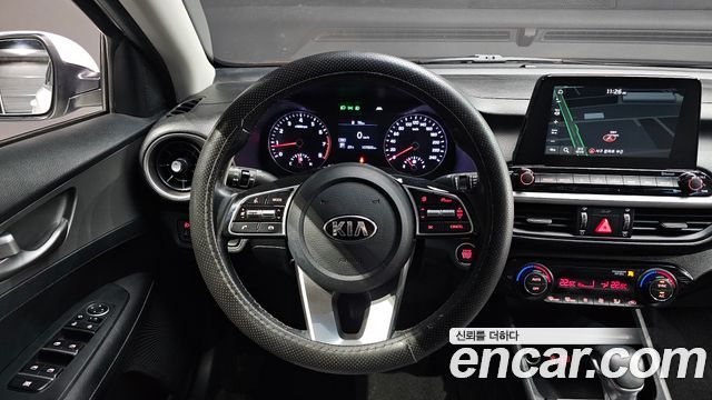 Kia K3 2019 — photo 12