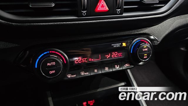 Kia K3 2019 — photo 15