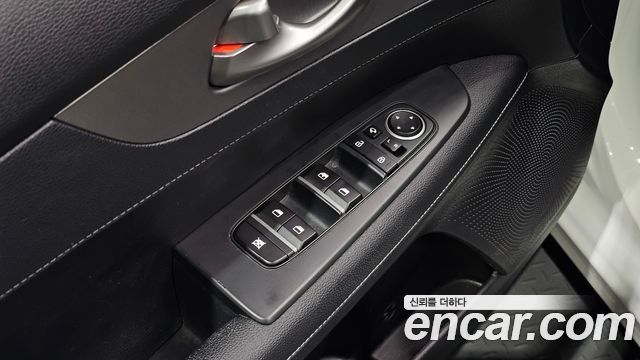 Kia K3 2019 — photo 17