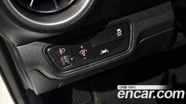 Kia K3 2019 — photo 18