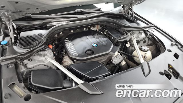 BMW Gran Turismo 2021 — photo 6