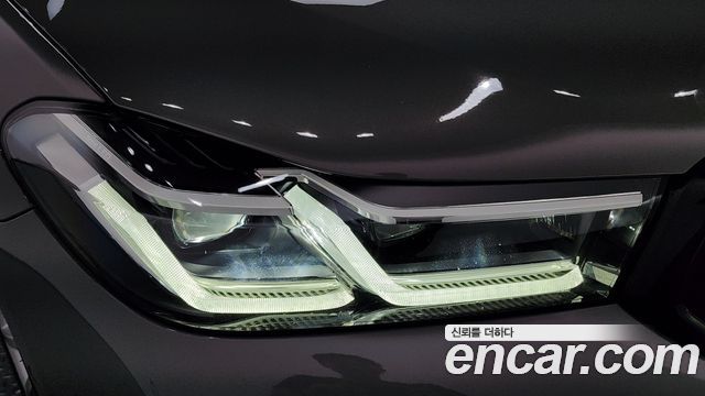 BMW Gran Turismo 2021 — photo 8
