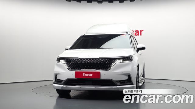 Kia Canival 2022 — photo 3