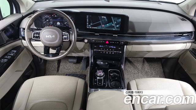 Kia Canival 2022 — photo 10