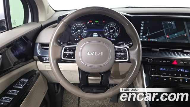 Kia Canival 2022 — photo 19