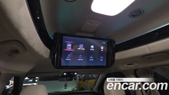 Kia Canival 2022 — photo 24
