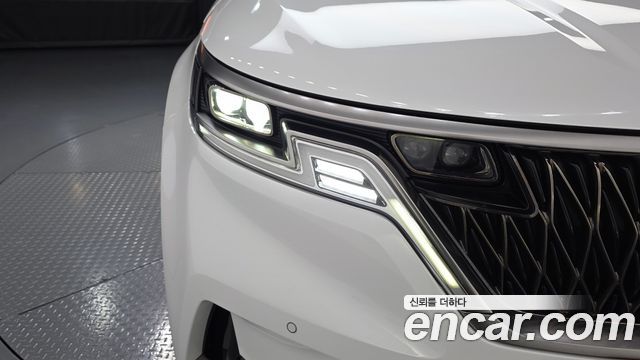 Kia Canival 2022 — photo 8