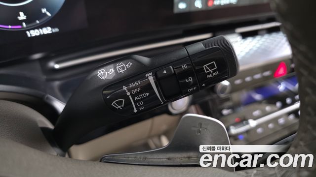 Kia Canival 2022 — photo 33