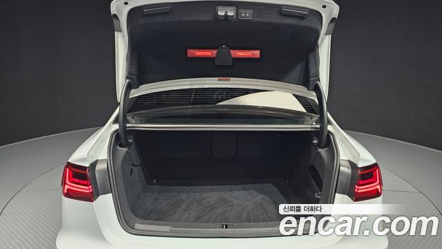 Audi S6 2016 — photo 20