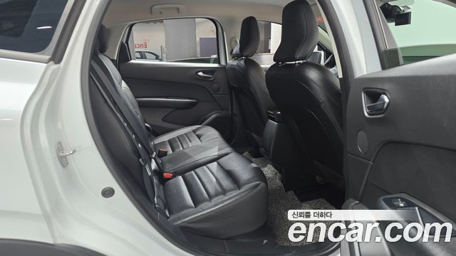 Renault Korea XM3 2020 — photo 17