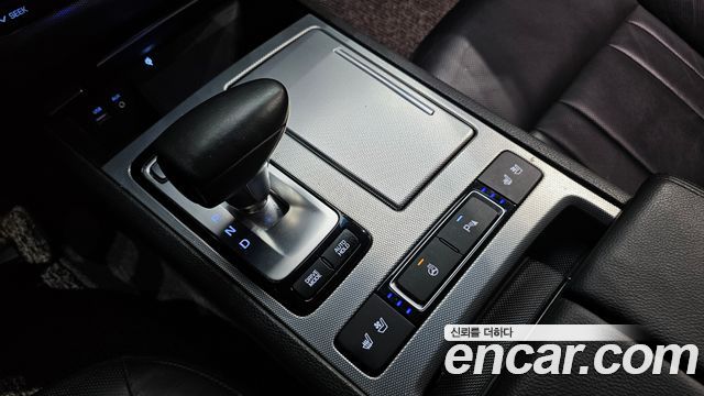 Genesis G80 2017 — photo 9
