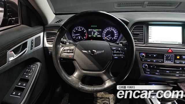 Genesis G80 2017 — photo 12