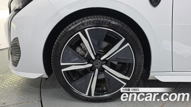 Peugeot 308 2025 — photo 5
