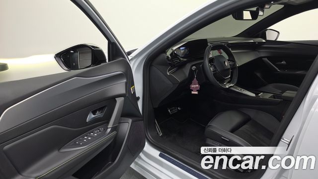 Peugeot 308 2025 — photo 13