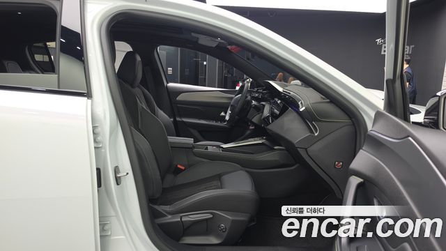 Peugeot 308 2025 — photo 17