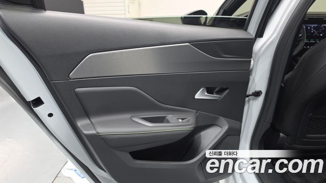 Peugeot 308 2025 — photo 15