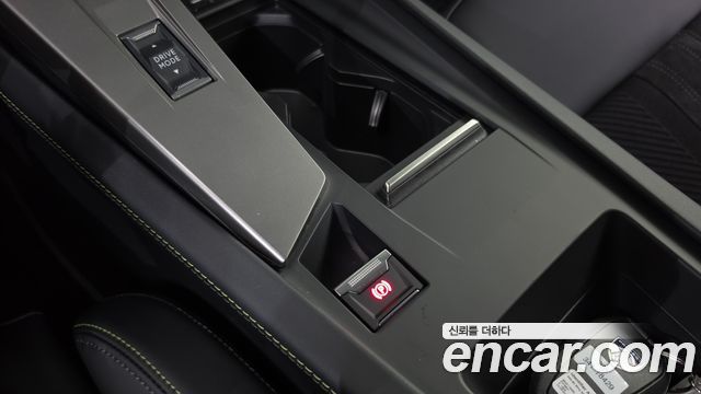 Peugeot 308 2025 — photo 33