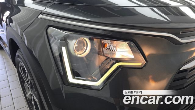 Kia Niro 2024 — photo 8
