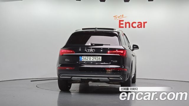 Audi Q5 2021 — photo 4