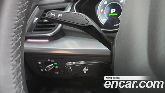 Audi Q5 2021 — photo 26