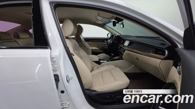 Kia K7 2016 — photo 2