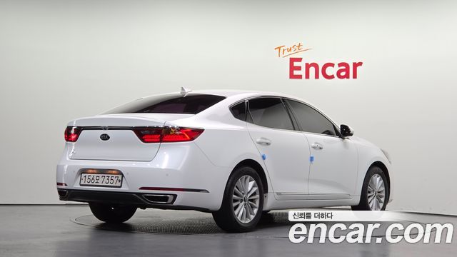 Kia K7 2016 — photo 10