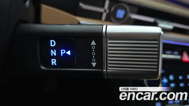 Hyundai Santafe 2024 — photo 12